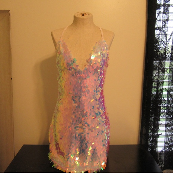 ✨BUNDLE✨Iridescent Mini Dress and Banjul Crystal Two Piece Set - Picture 4 of 13